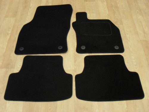 Car mat for - mat, golf
